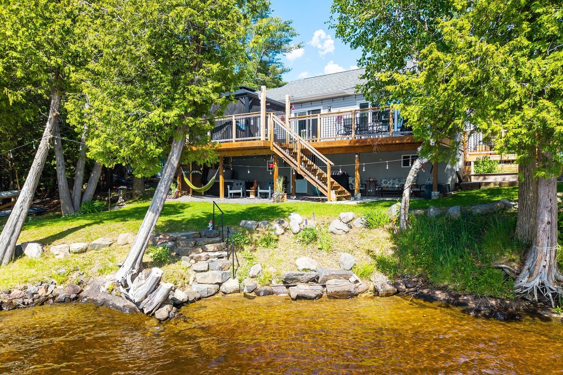 House in Parry Sound, Ontario, Canada 3 - 18245315