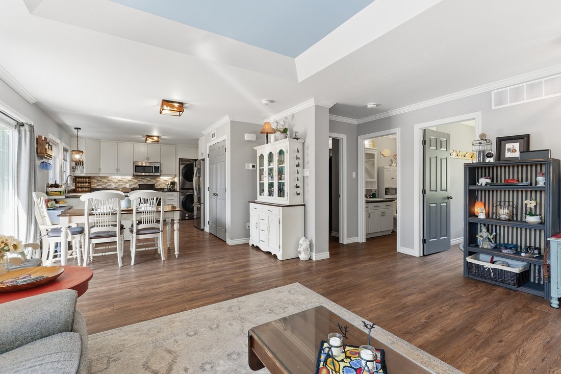 House in Parry Sound, Ontario, Canada 5 - 18245315