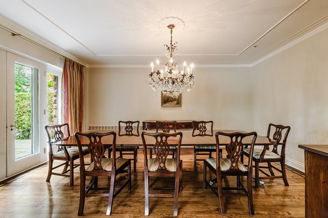 House in Westmount, Quebec, Canada 5 - 18245317