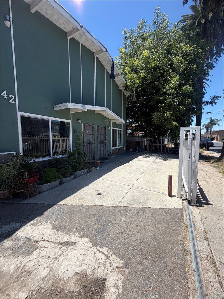 House in Los Angeles, California, United States 1 - 18237640