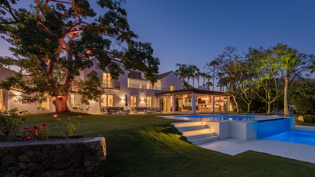 Villa in Nueva Andalucia, Marbella, Spain 2 - 18236213