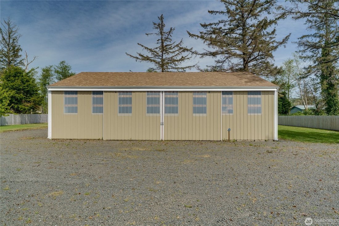 Land in Chinook, Washington, United States 4 - 18240533