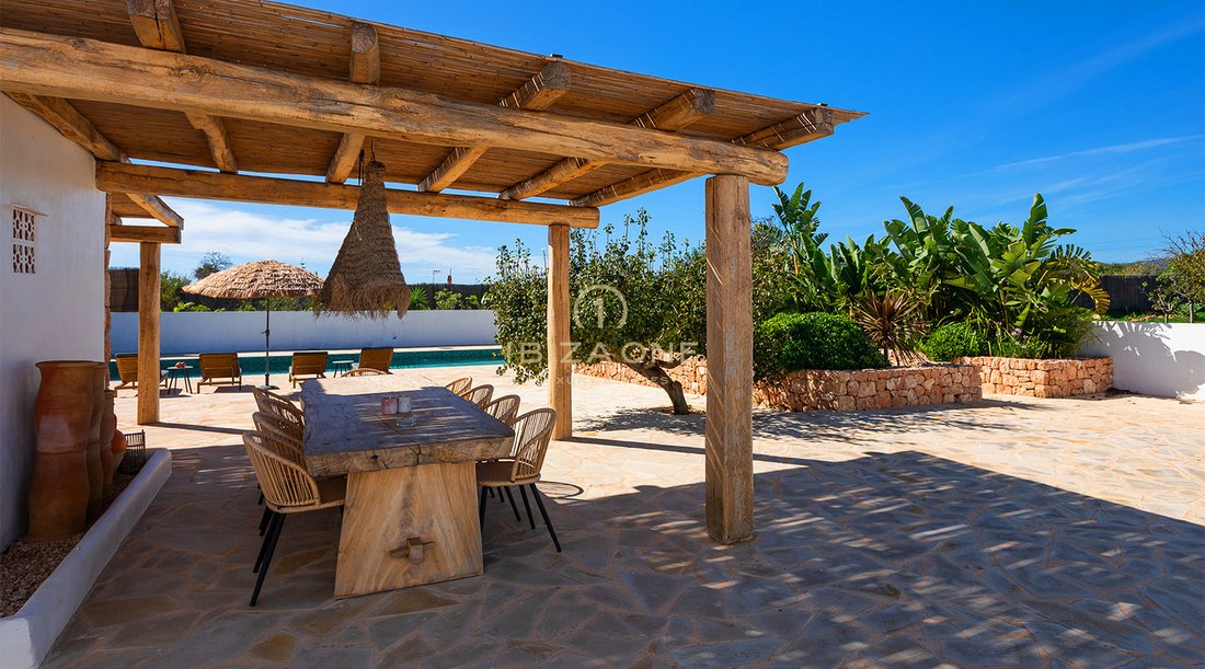House in Sant Jordi de ses Salines, Sant Josep de sa Talaia, Balearic Islands 4 - 17532492