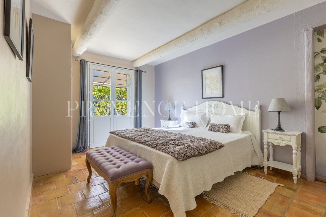 Estate in Roussillon, Provence-Alpes-Côte d'Azur, France 5 - 18130815
