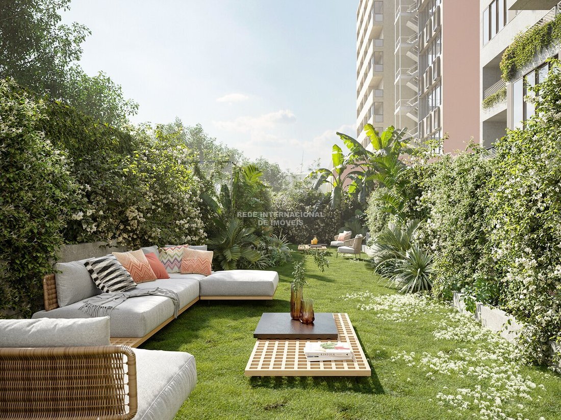 Apartment in Alvalade, Lisbon, Portugal 4 - 18231157