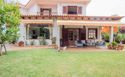 Chalet in Puerto de la Cruz, Canary Islands, Spain 1