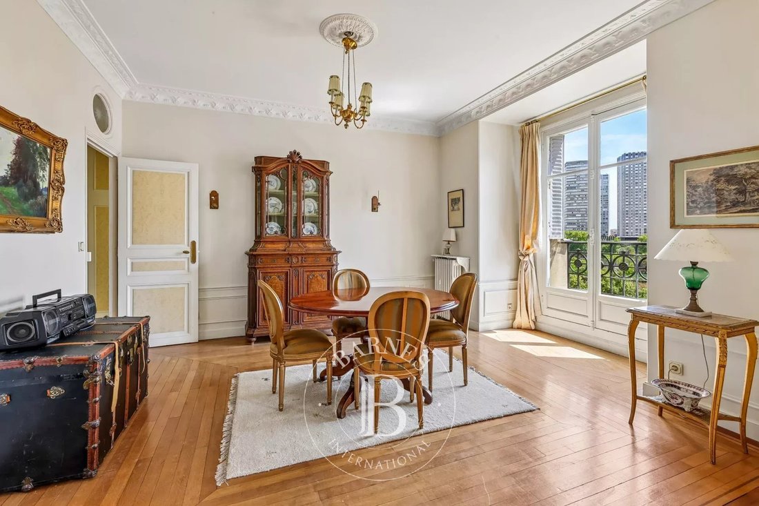 Apartment in Muette Sud, Paris 16e Arrondissement, Paris 5 - 18239080