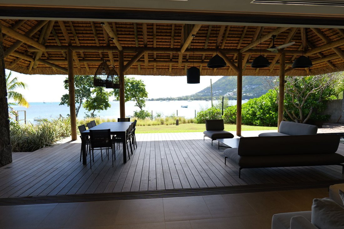 Villa in Grande Riviere Noire, Rivière Noire District, Mauritius 1 - 18237596