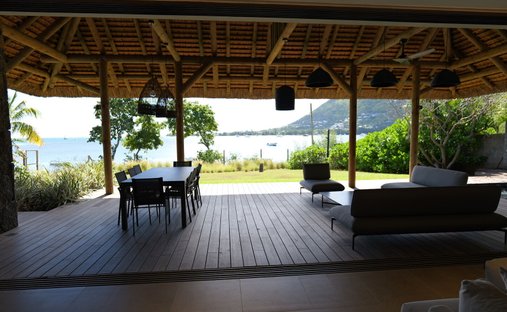 Villa in Grande Riviere Noire, Rivière Noire District, Mauritius 1