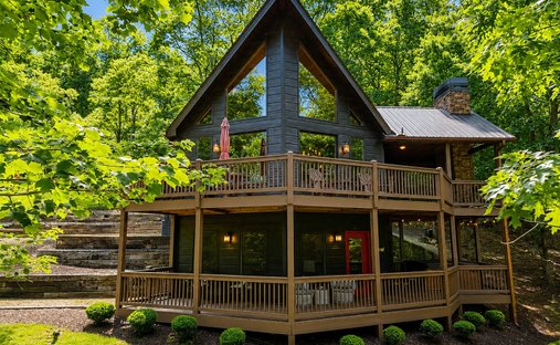 House in Mineral Bluff, Georgia, United States 1