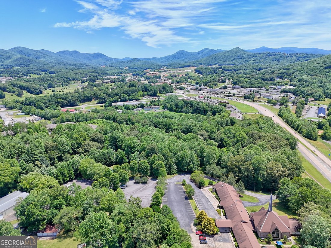 Land in Blairsville, Georgia, United States 1 - 18242396