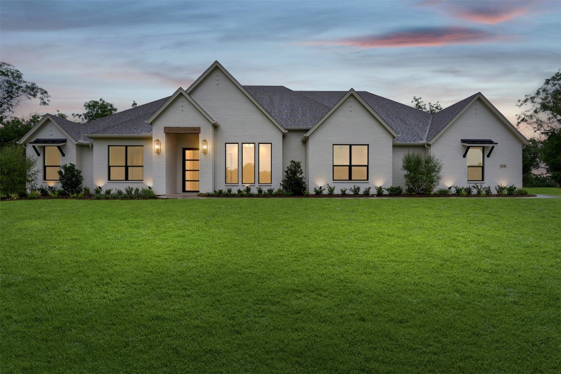 House in Granbury, Texas, United States 2 - 18085936
