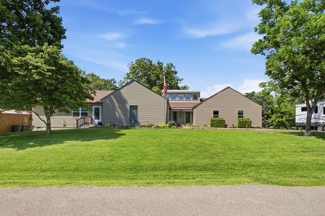 House in Columbia, Tennessee, United States 2 - 18243623