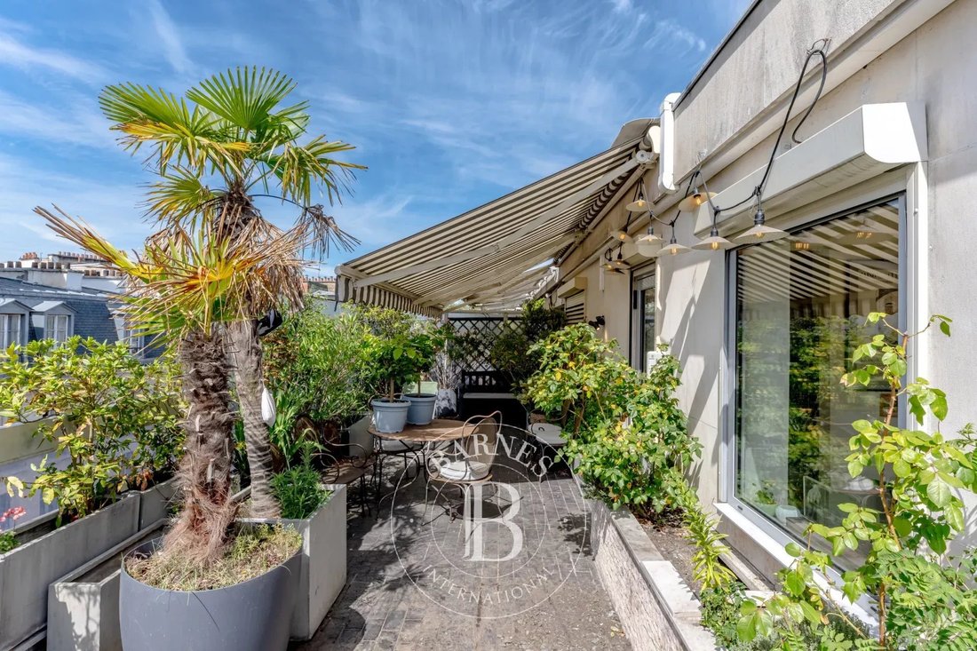 Apartment in Porte Dauphine, Paris 16e Arrondissement, Paris 3 - 18239240