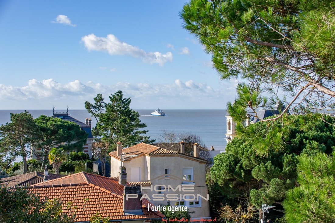 House in Le Fief-La Garenne, Royan, France 2 - 18236644