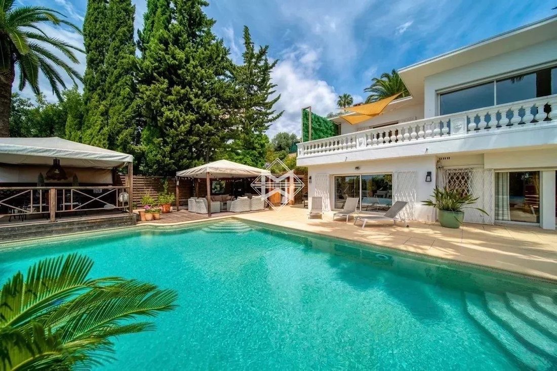 Villa in Collines, Le Cannet, France 2 - 18182619