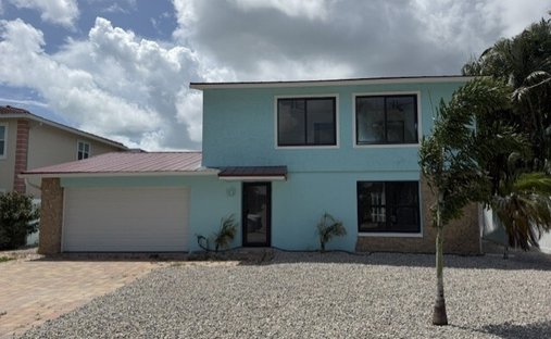 House in Fort Myers Beach, Florida, United States 1