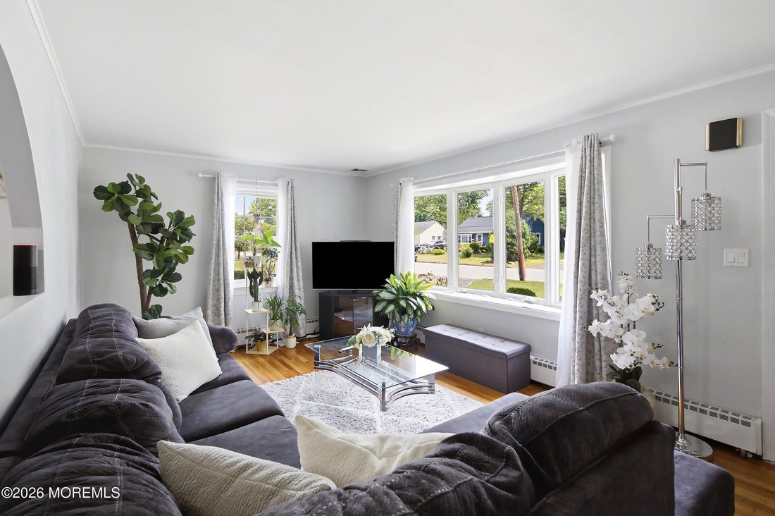 Woodbridge Township, New Jersey, United States 4 - 18246346