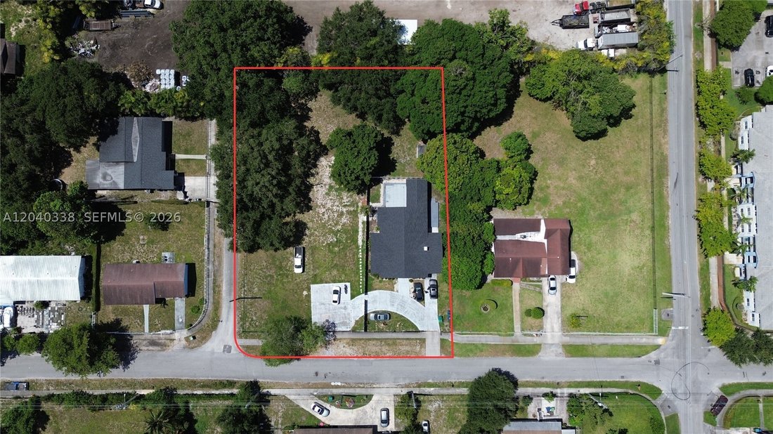 House in Miami, Florida, United States 1 - 18241481