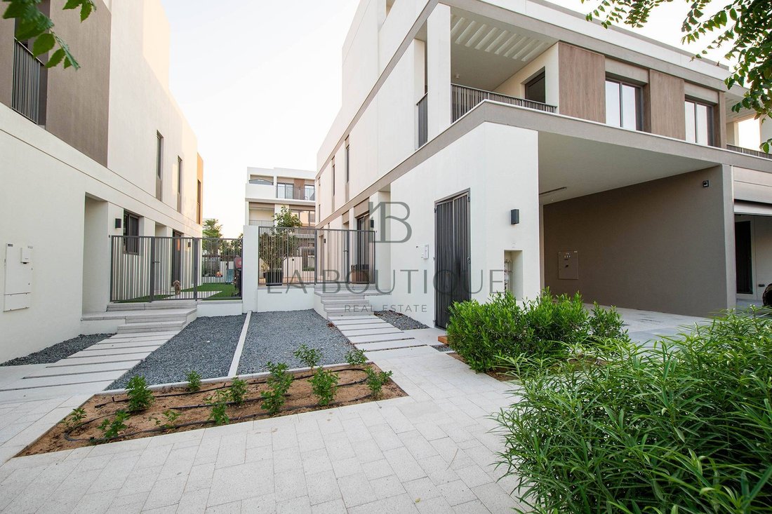 Villa in Tilal Al Ghaf, Dubai, United Arab Emirates 5 - 18237285