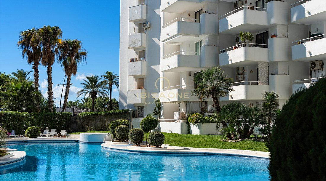 Wohnung in Santa Eulària des Riu, Balearische Inseln, Spanien 4 - 17532601