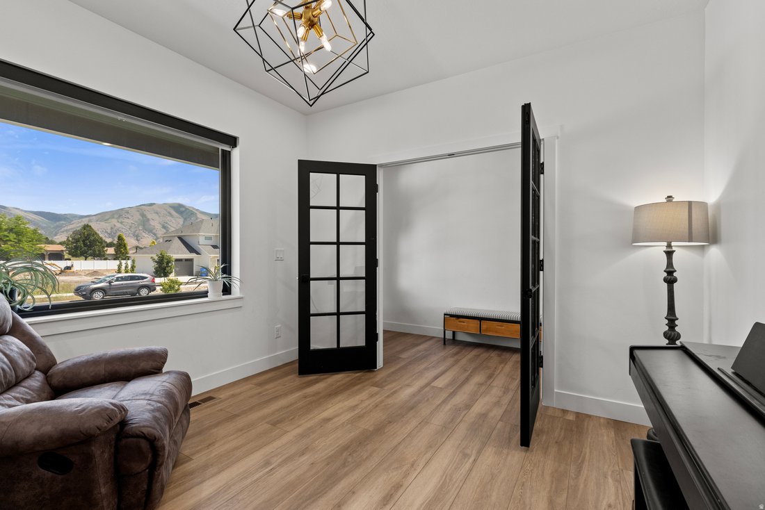 House in Logan, Utah, United States 4 - 18243008