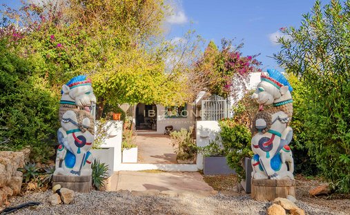 Finca en Santa Gertrudis de Fruitera, Santa Eulalia del Río, Islas Baleares 1