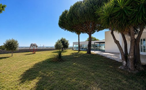 House in Portiragnes, Occitania, France 1