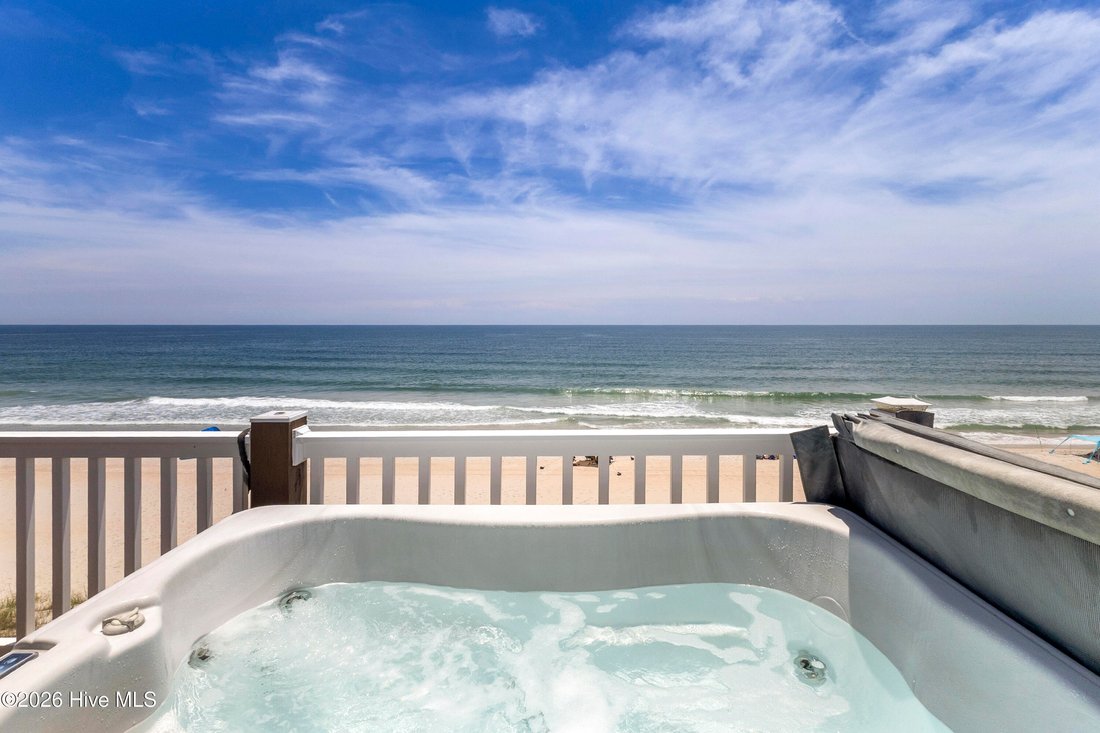 Townhouse in North Topsail Beach, North Carolina, United States 5 - 18244775