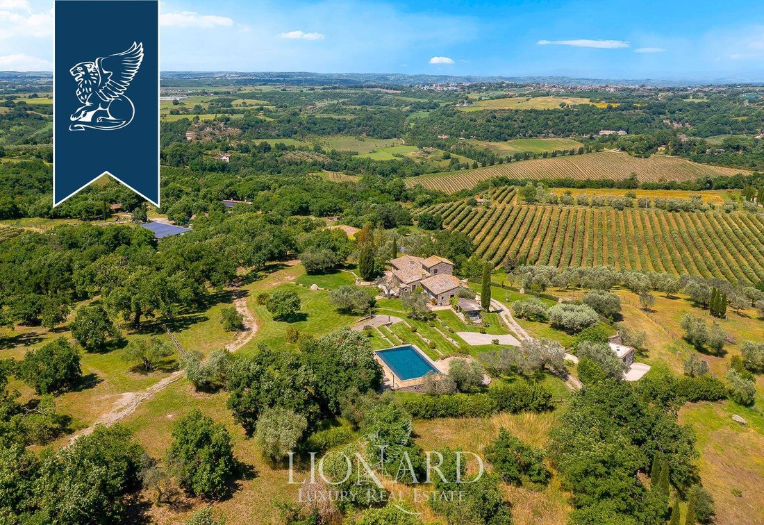 Villa in Vitorchiano, Lazio, Italy 3 - 18245873
