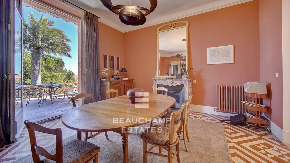 Villa in Cannes, Provence-Alpes-Côte d'Azur, France 4 - 18239396