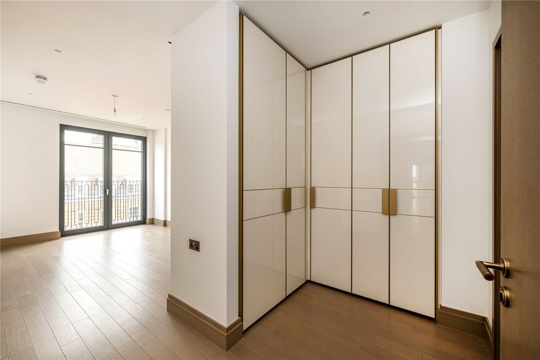 Apartment in Brompton, Kensington And Chelsea, England 3 - 18237095