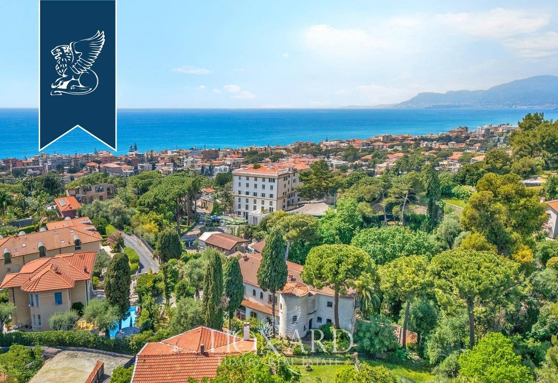 Villa in Bordighera, Liguria, Italy 2 - 18246051