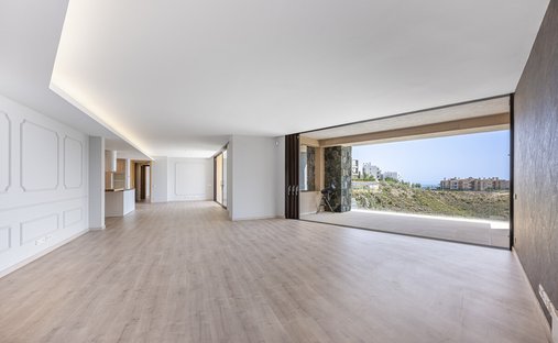 Apartment in Benahavis, Andalusia, Spain 1