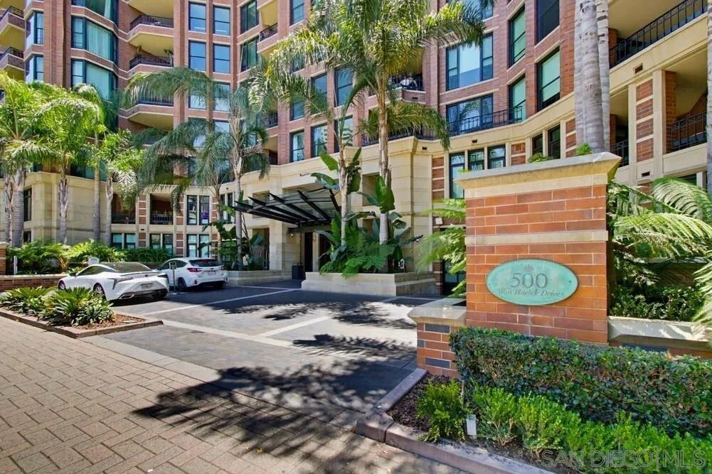Condo in San Diego, California, United States 2 - 18245216