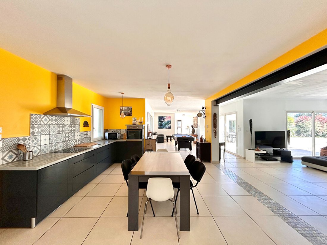 Villa in Marsac-sur-l'Isle, Nouvelle-Aquitaine, France 5 - 18239876