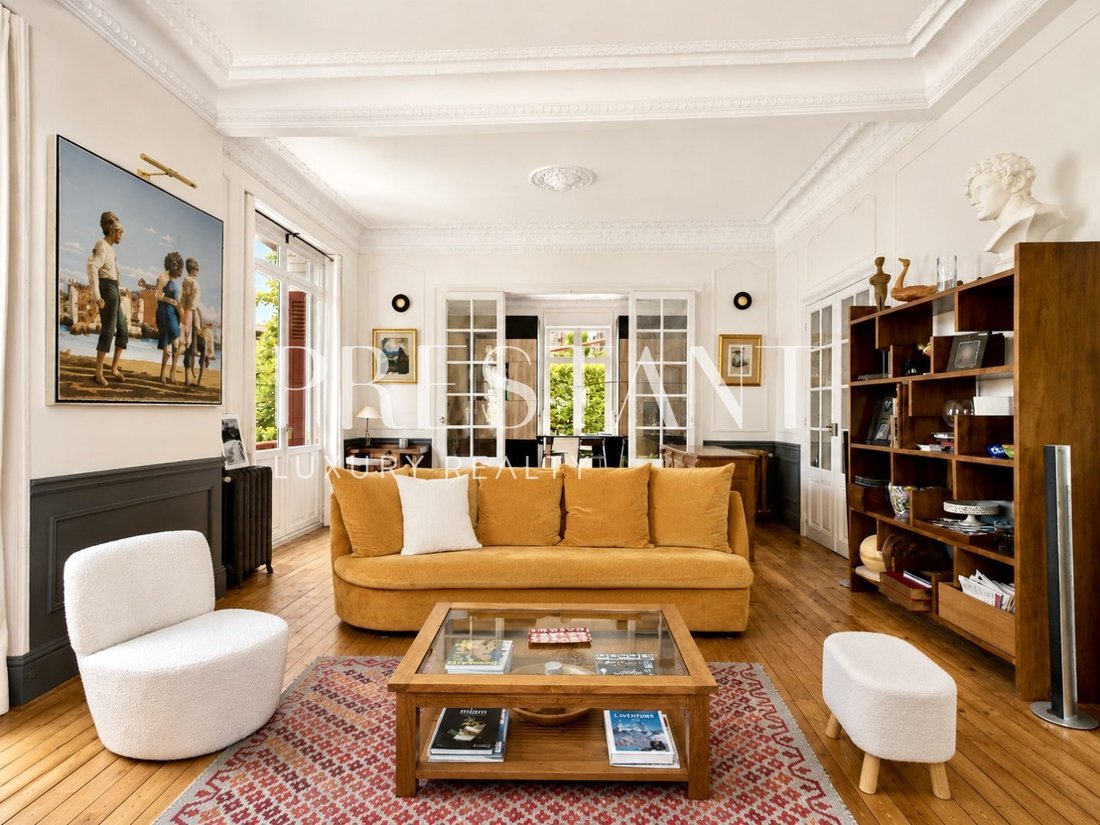 Apartment in Mairie-Marne, Biarritz, France 1 - 18239255
