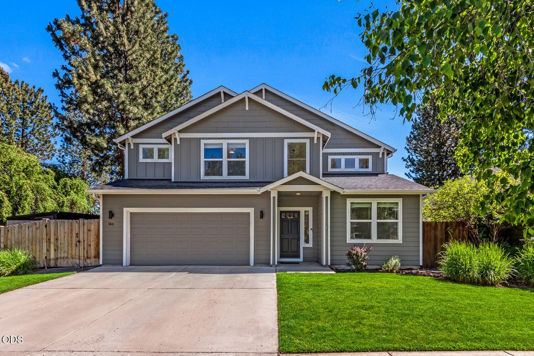 House in Sisters, Oregon, United States 1 - 18241722