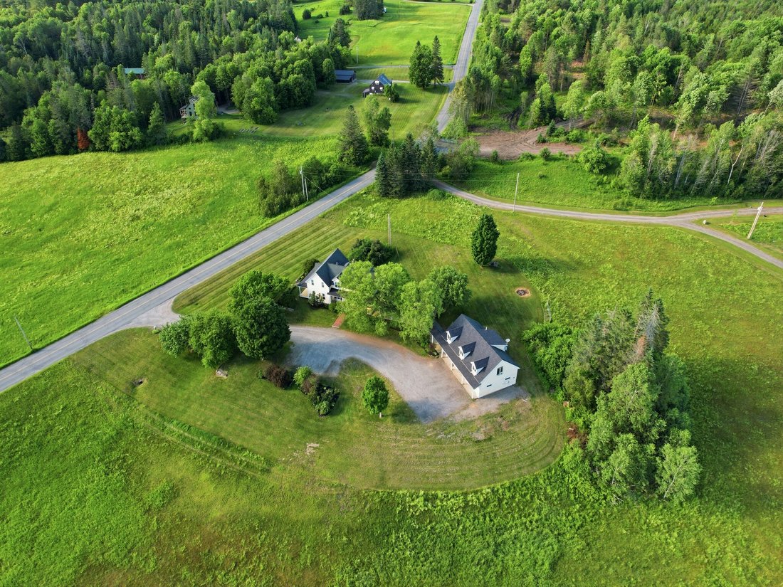 House in Lyndon, Vermont, United States 4 - 18239754