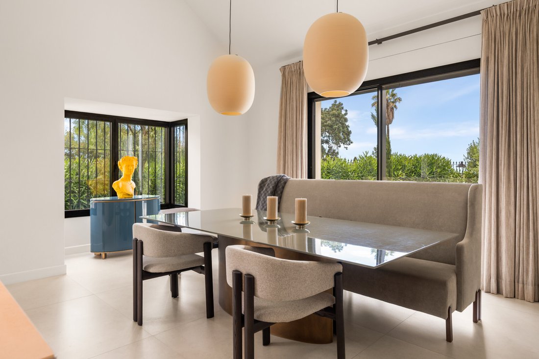 Villa in Sierra Blanca, Marbella, Spain 5 - 18236947