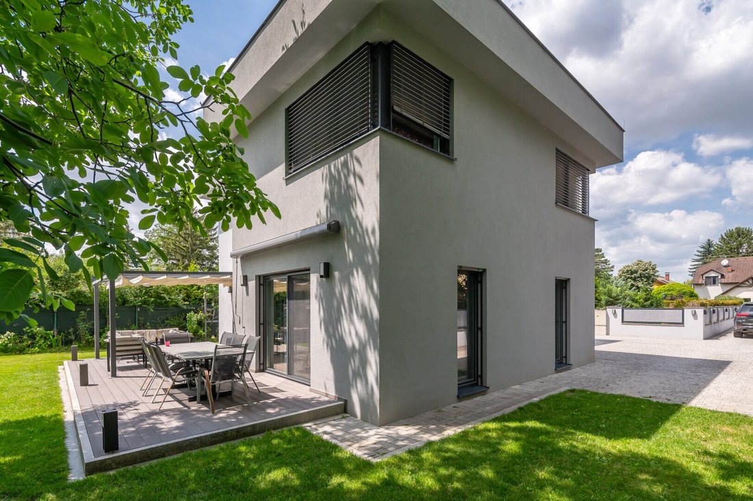 Casa en Strasshof an der Nordbahn, Baja Austria, Austria 3 - 18240061