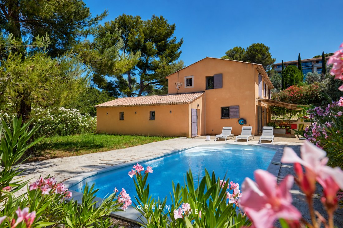 House in Granettes-Jauberte-Sainte Anne, Aix-en-Provence, France 1 - 18236308
