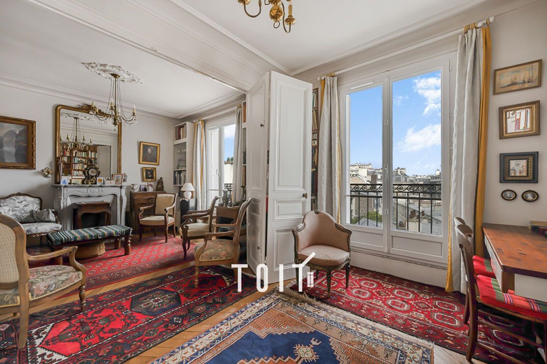 Apartment in Clignancourt-Jules Joffrin, Paris 18e Arrondissement, Paris 1 - 18243368