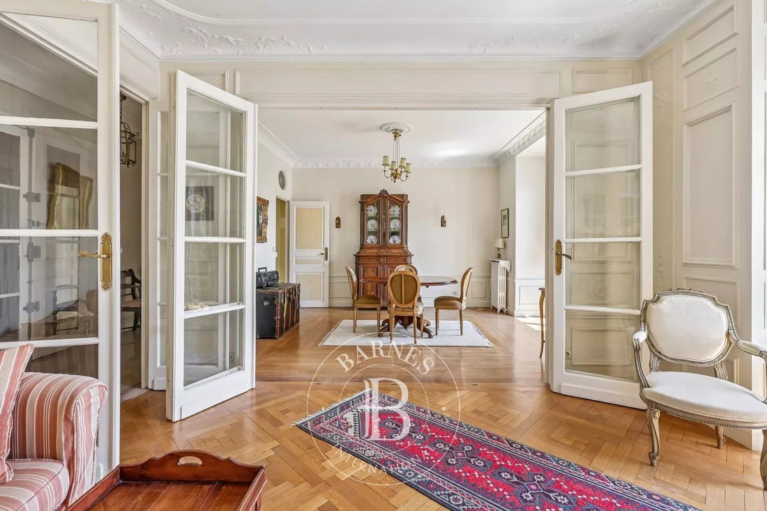 Apartment in Muette Sud, Paris 16e Arrondissement, Paris 3 - 18239080