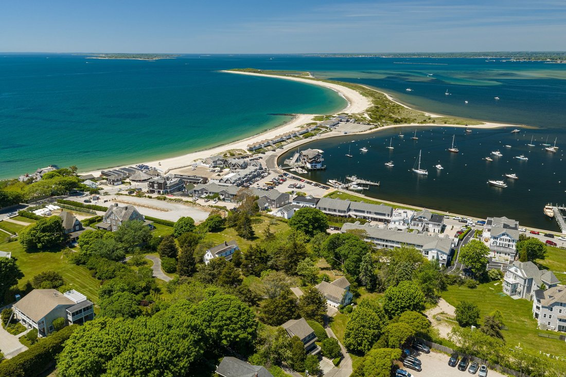 House in Westerly, Rhode Island, United States 2 - 18238651