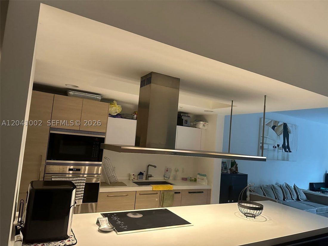 Condo in Golden Beach, Florida, United States 3 - 18241456