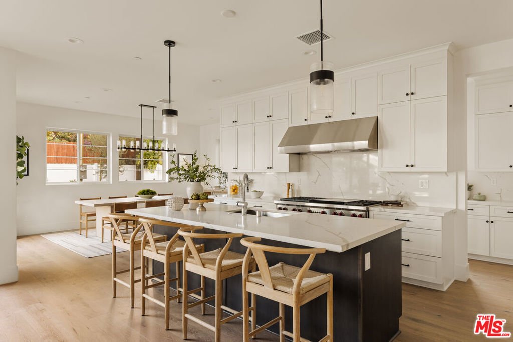 House in Los Angeles, California, United States 3 - 18244975