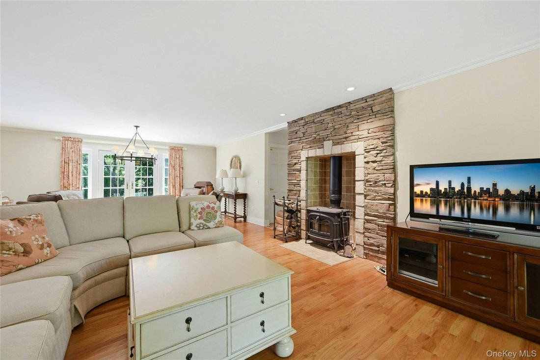 House in Southold, New York, United States 4 - 18239658