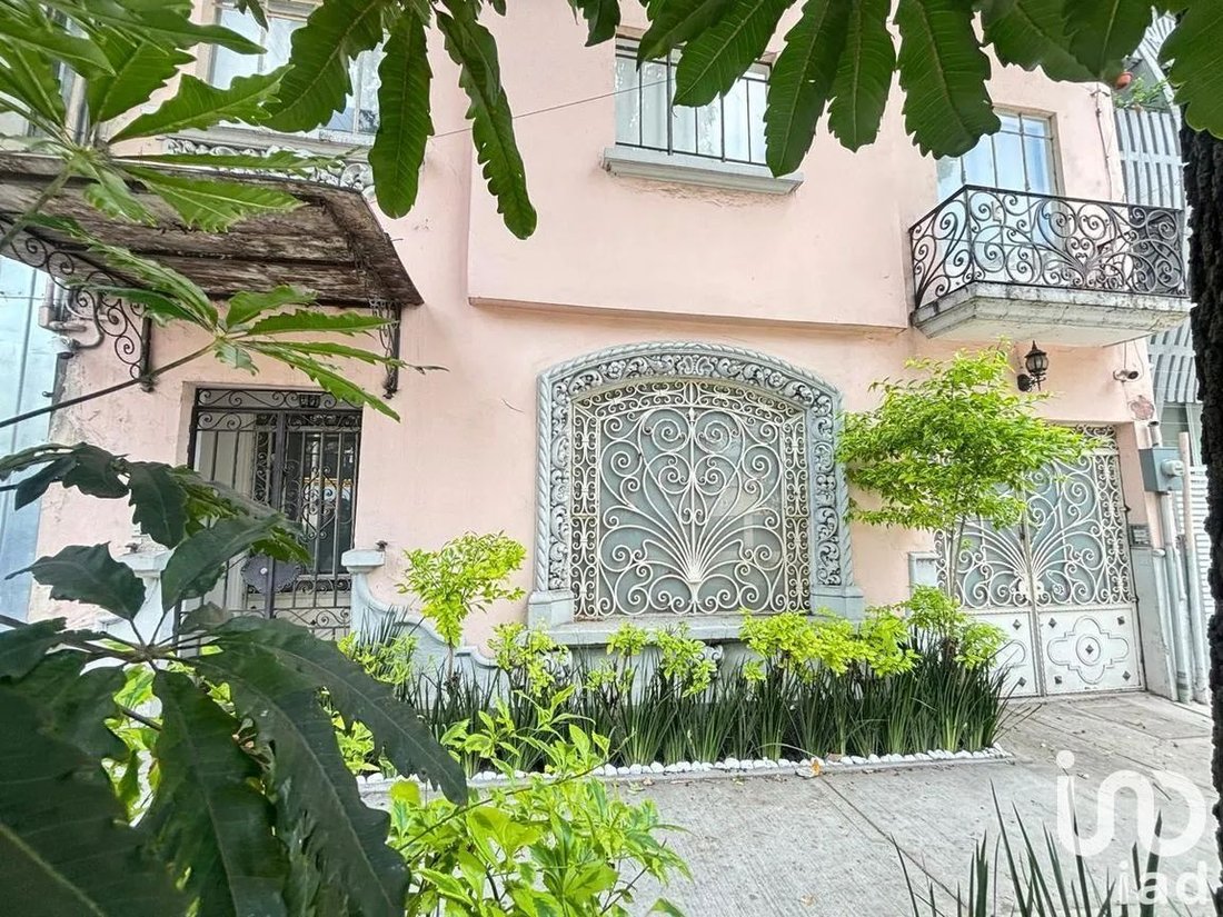 House in Mexico City, Mexico 1 - 18237296