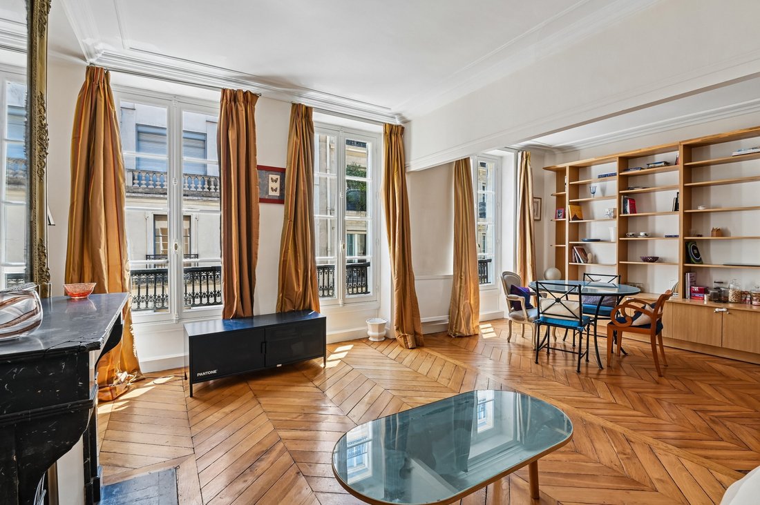 Apartment in Hoche-Friedland, Paris 8e Arrondissement, Paris 4 - 18238654